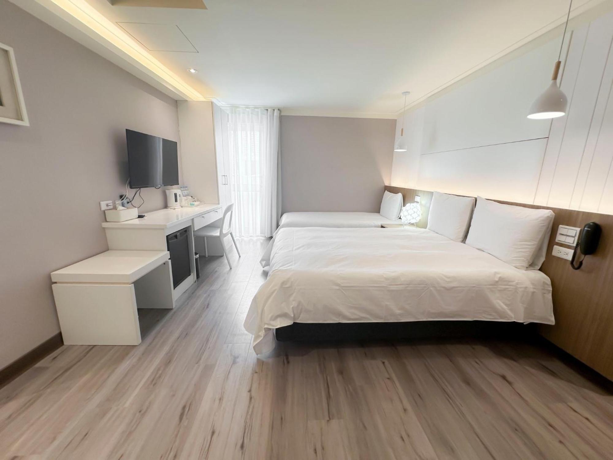 Days Fine Hotel Kaohsiung Dış mekan fotoğraf